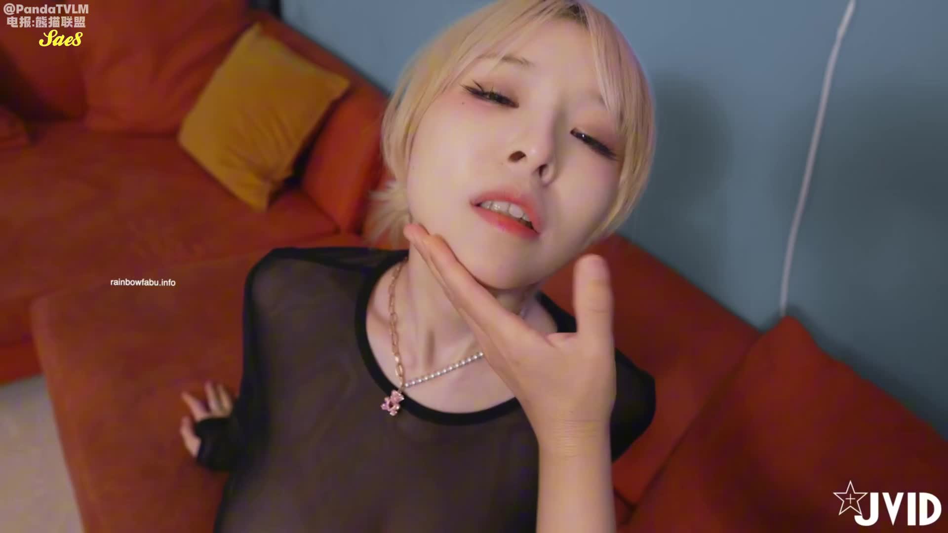 爆乳女神黎菲儿OL诱惑